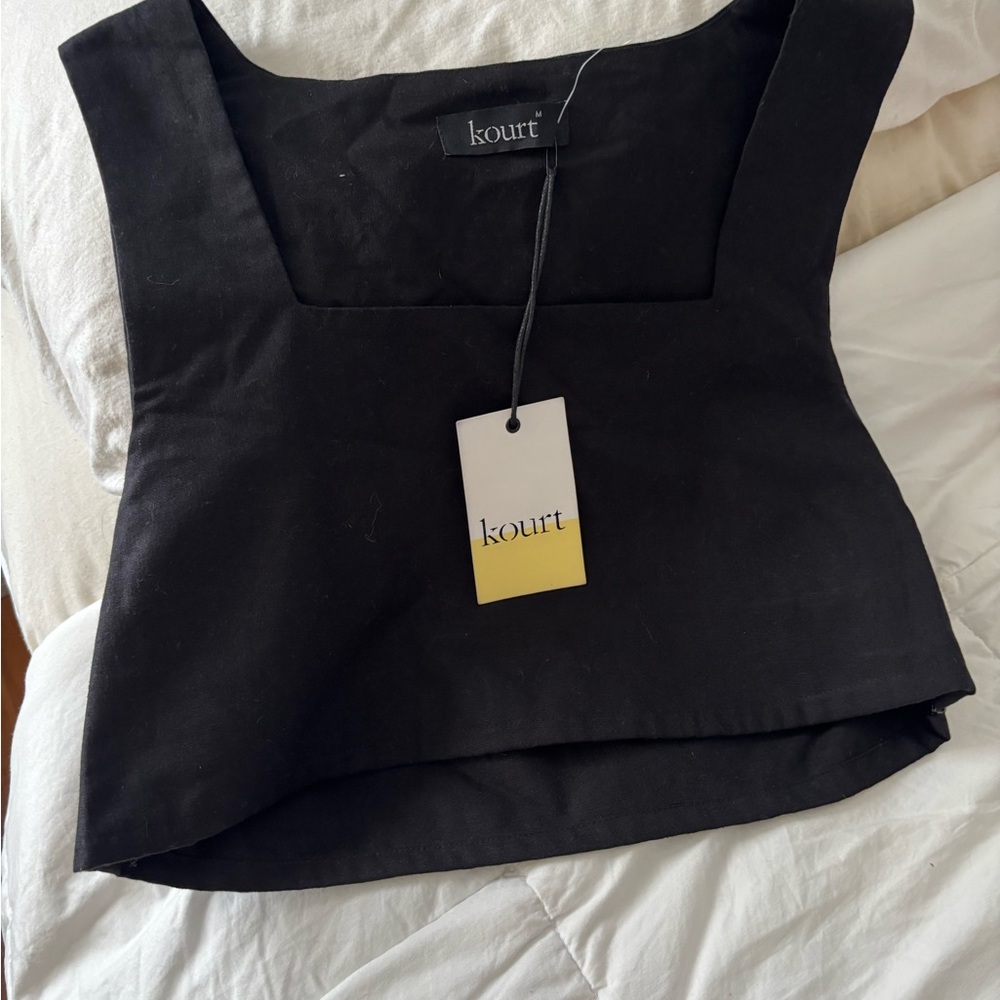 Kourt Sacks off 5th Black Fitted Crop  Top